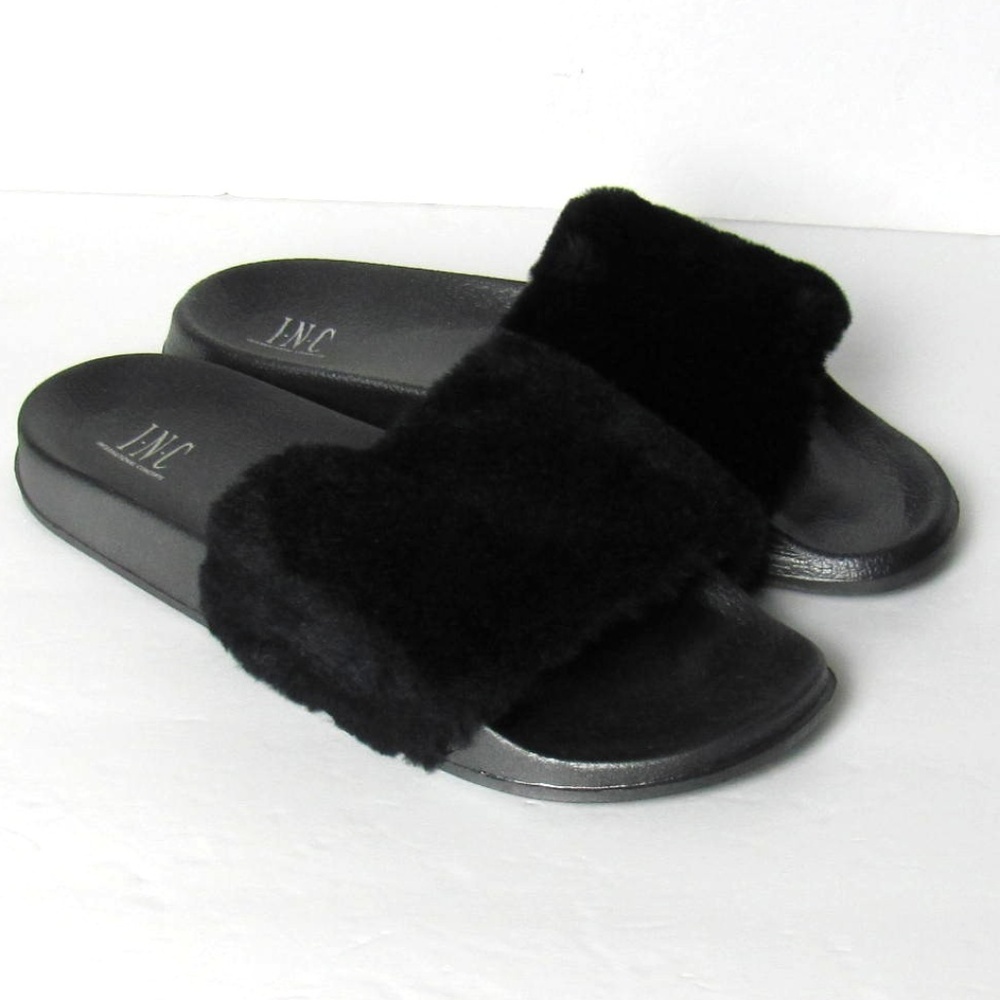 Black Faux Fur Slippers - Picture 1 of 5